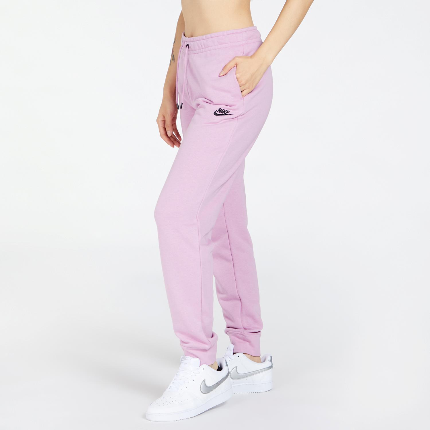 Pasteles eximir reserva Nike sportswear essential mujer | Sprinter